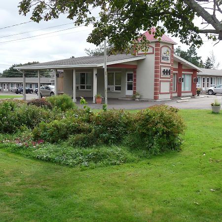 Sunny Isle Motel Summerside Bagian luar foto