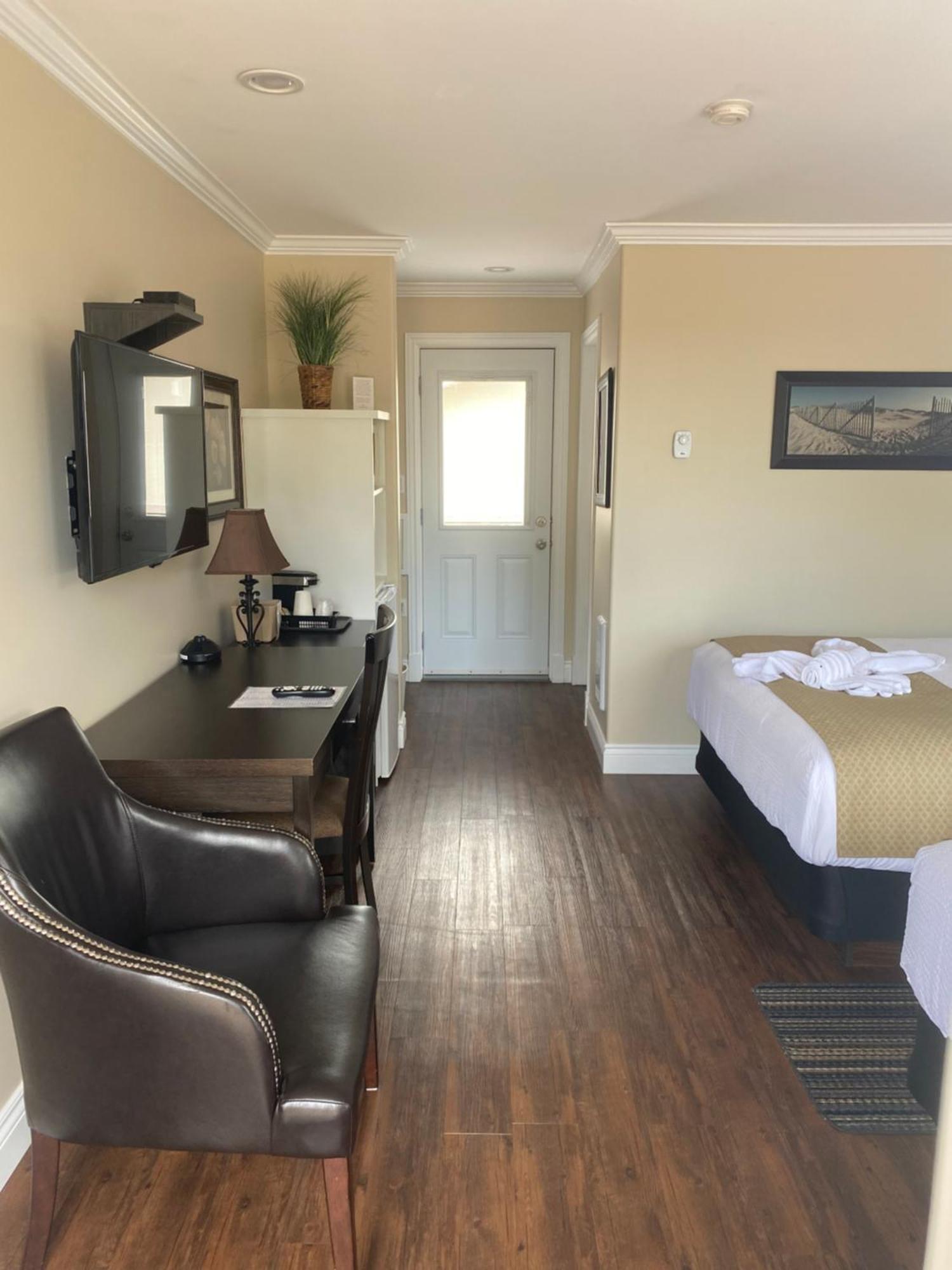 Sunny Isle Motel Summerside Bagian luar foto