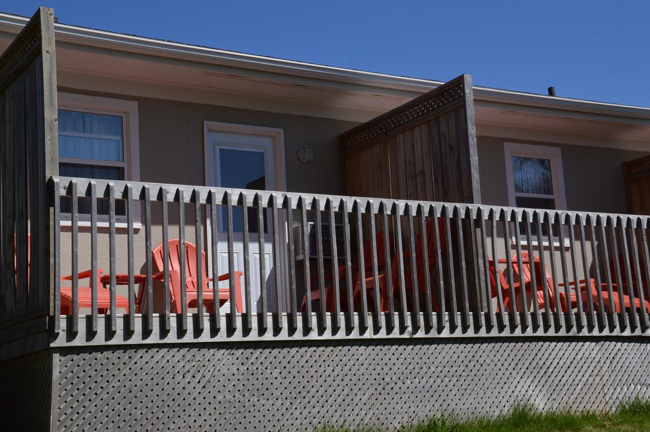Sunny Isle Motel Summerside Bagian luar foto